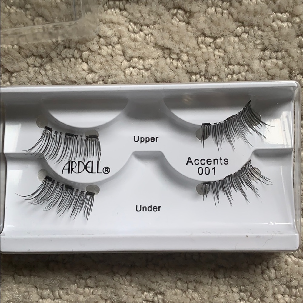 NEW False Lashes, glue and applicator LOT - Picture 6 of 9